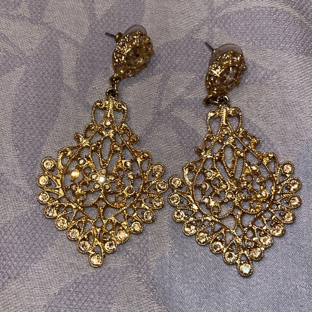 Gold earrings